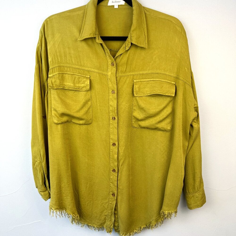 BOHME Green Oversized Button Front‎ Fringe Hem Boho Blouse Size S/M - Picture 2 of 9
